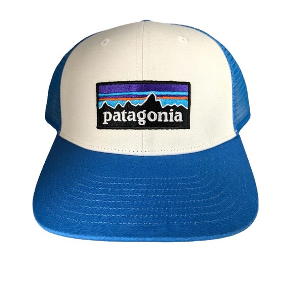 Patagonia P-6 Logo Trucker Hat White Vessel Blue SnapBack Mesh Cap NWOT - Picture 1 of 10